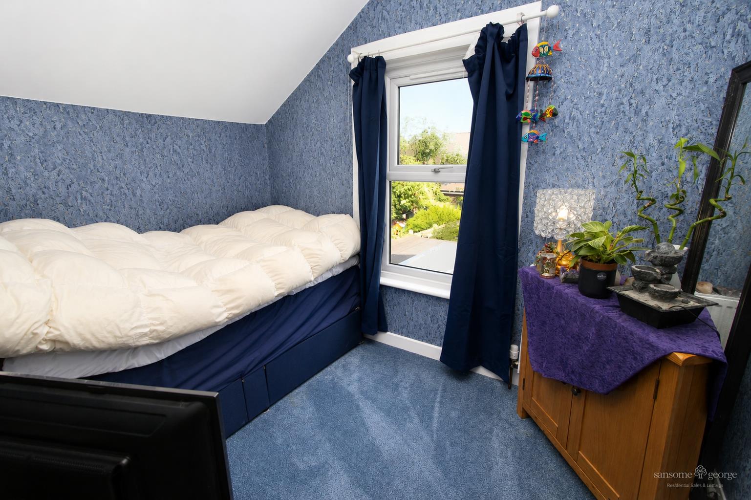 Blundells Road, Tilehurst, Reading